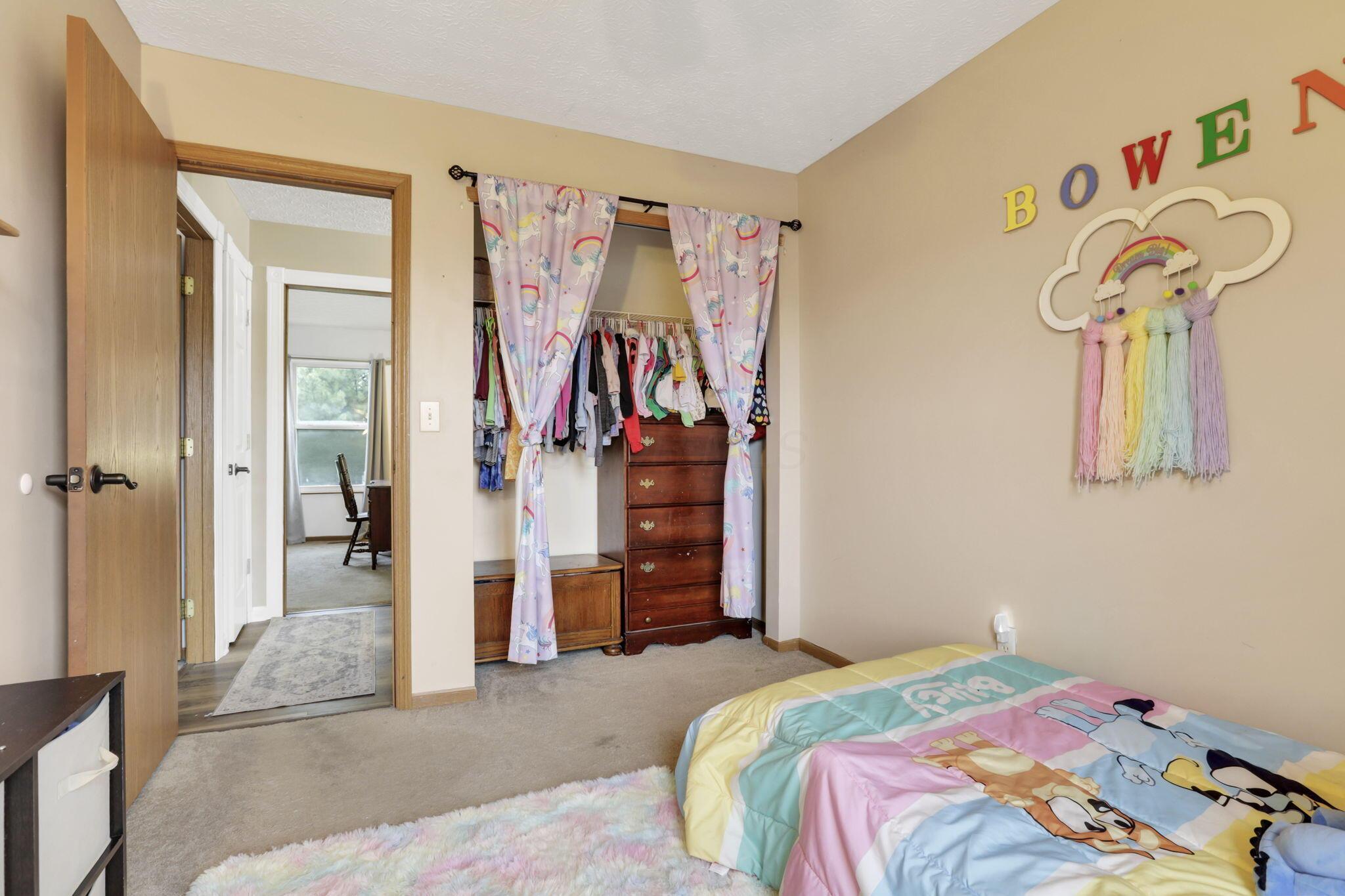 4292 Nipigon Drive