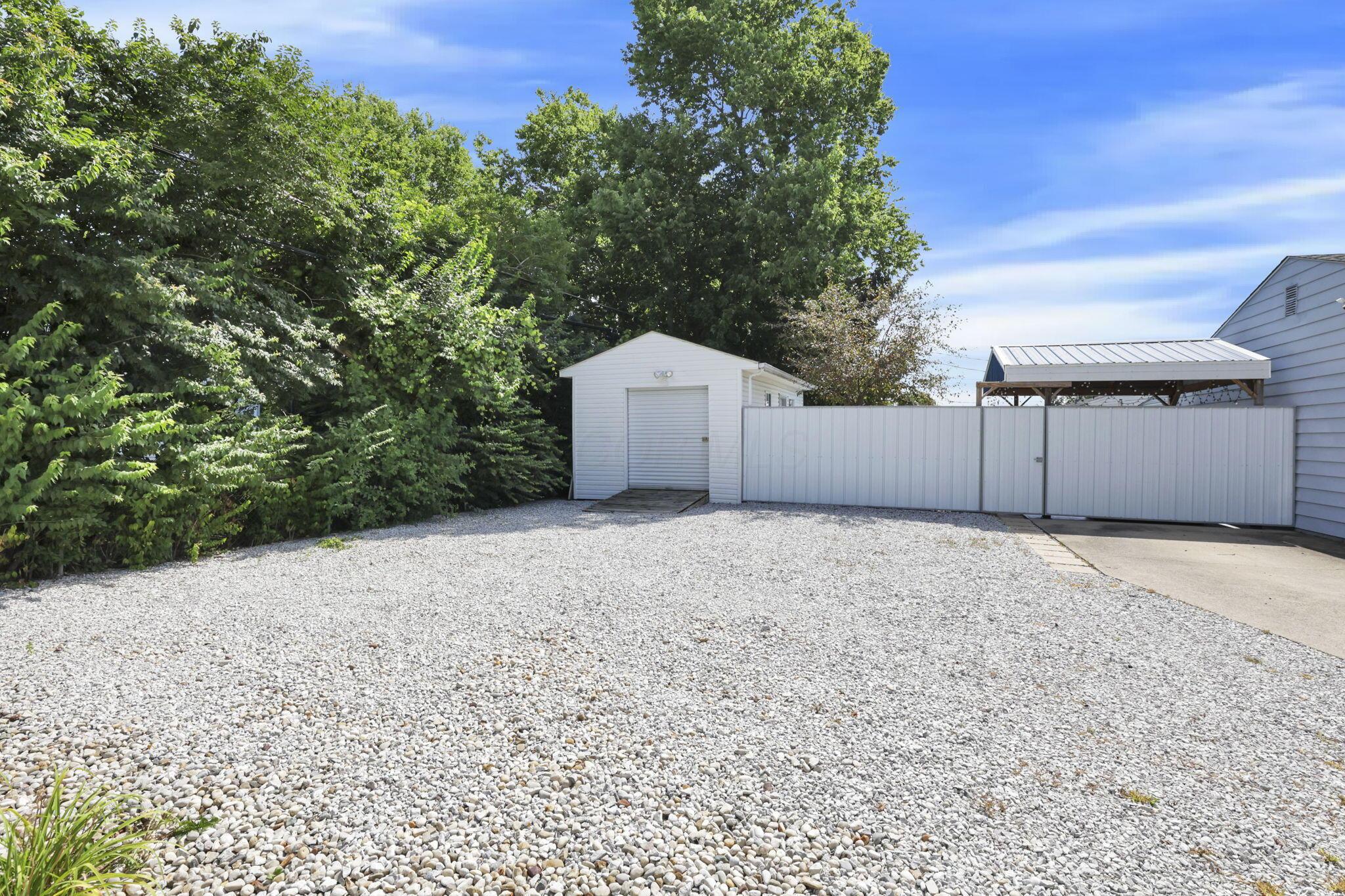 4022 Clabber Road