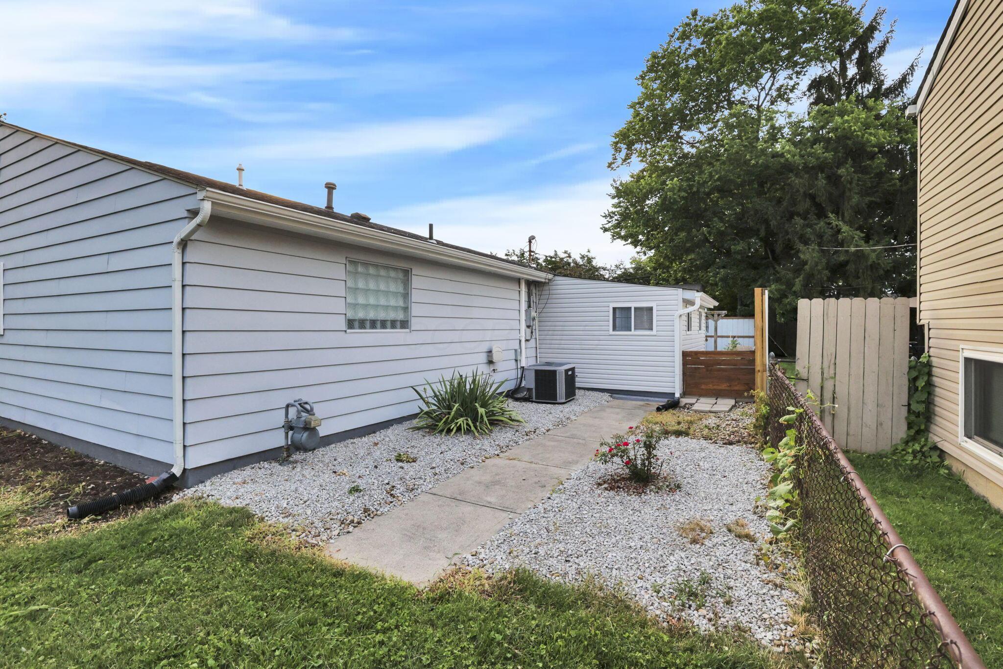 4022 Clabber Road