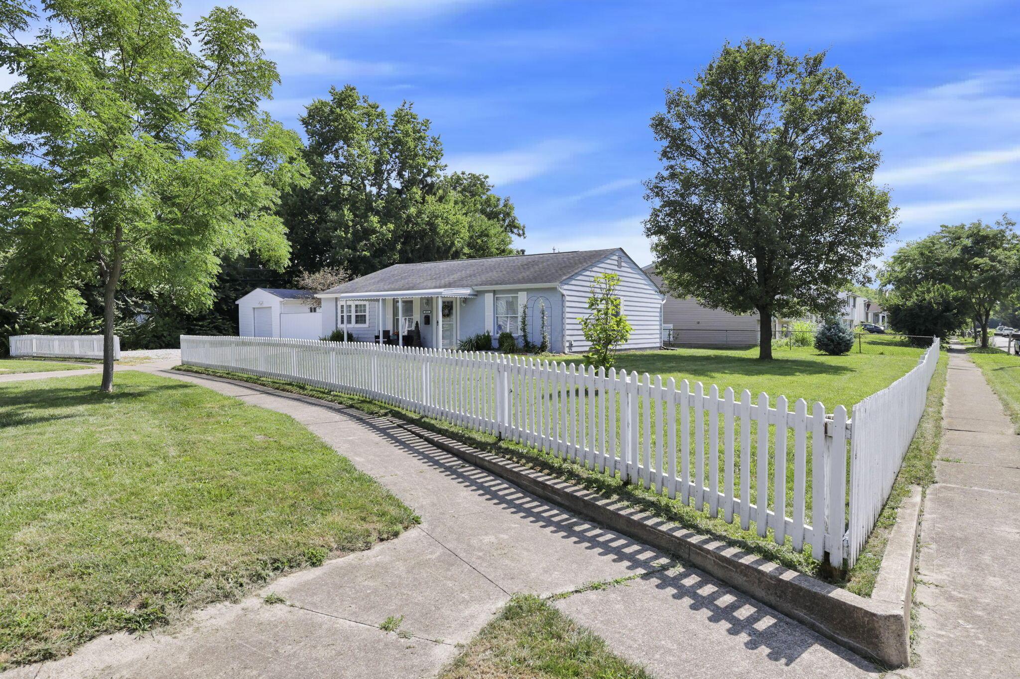 4022 Clabber Road