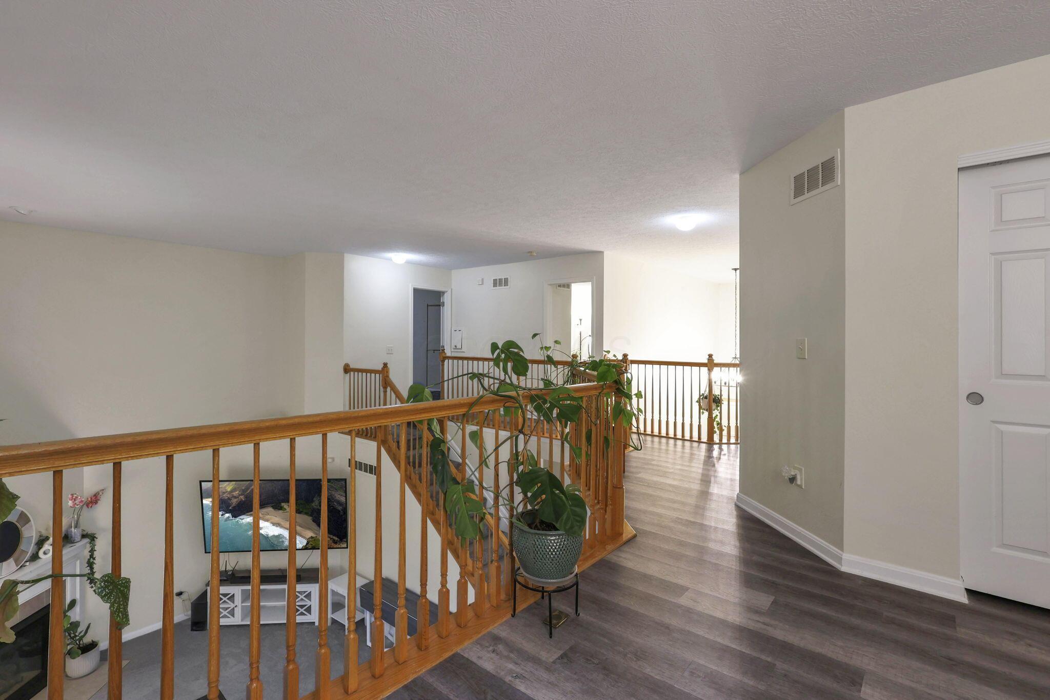 389 Inverness Avenue