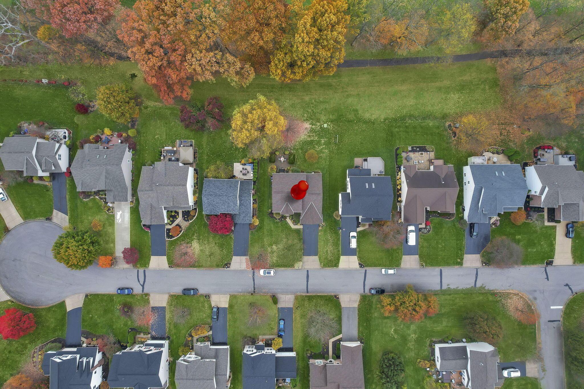 389 Inverness Avenue