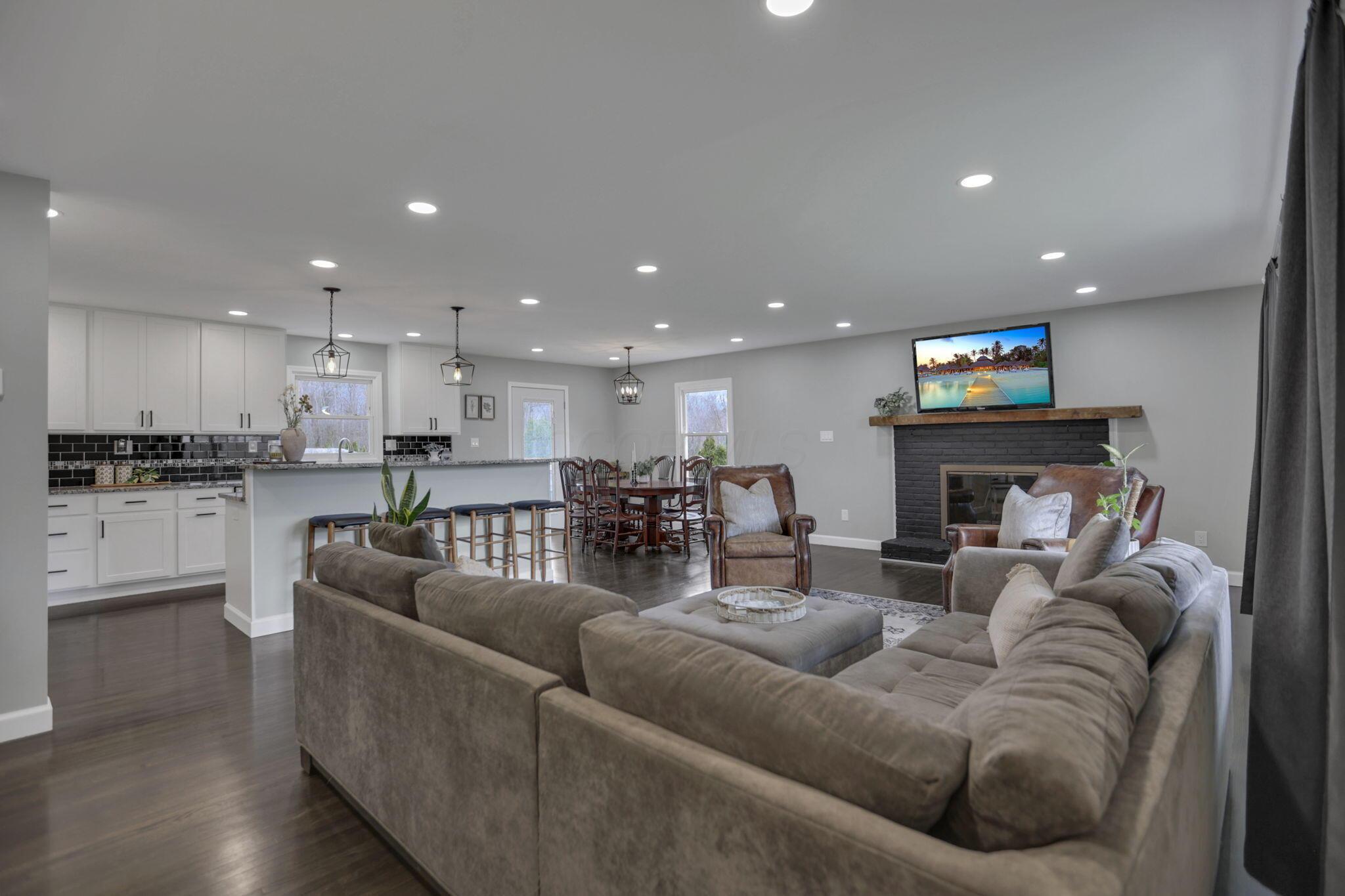 3366 Township Road 221