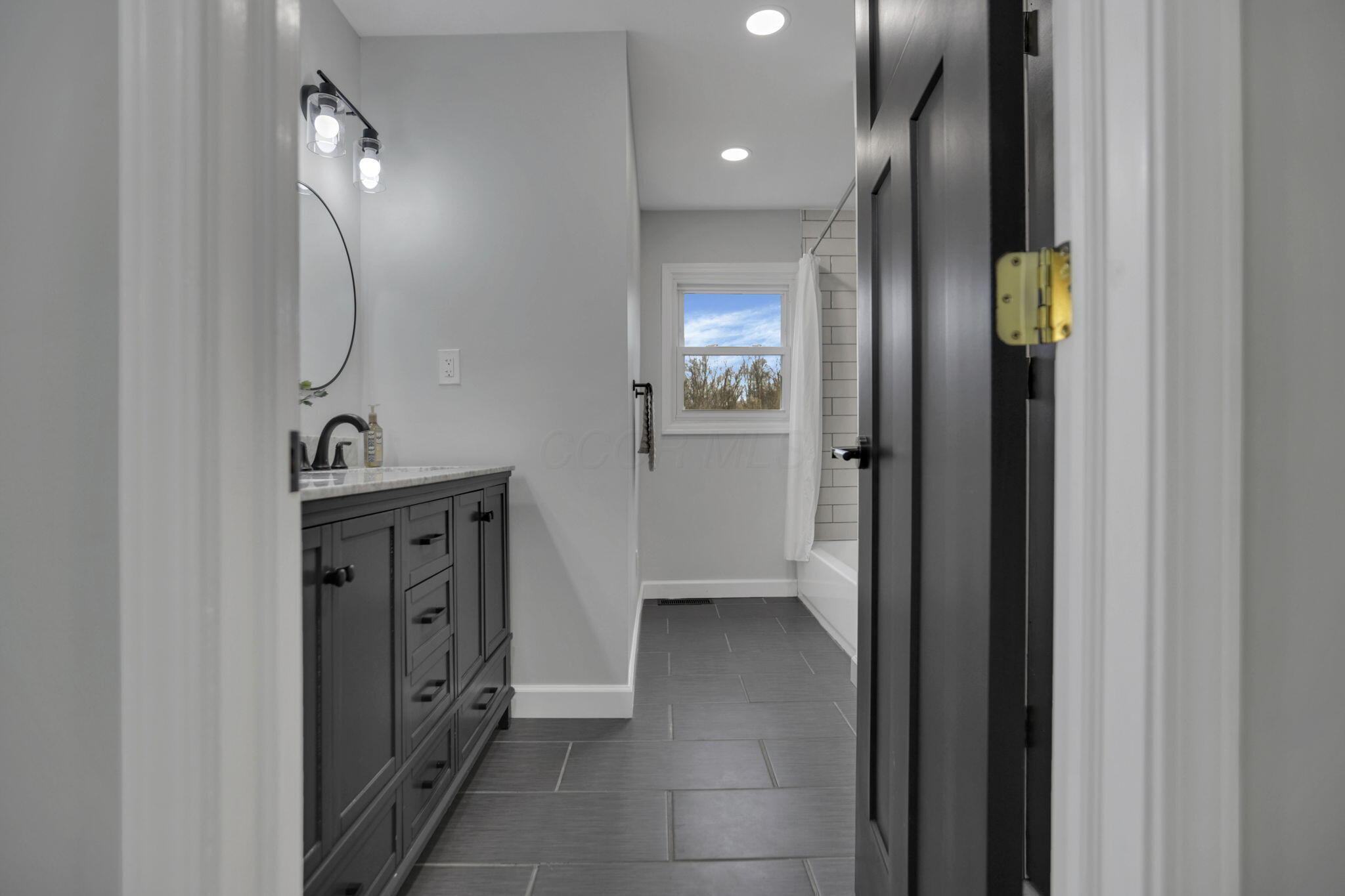 3366 Township Road 221