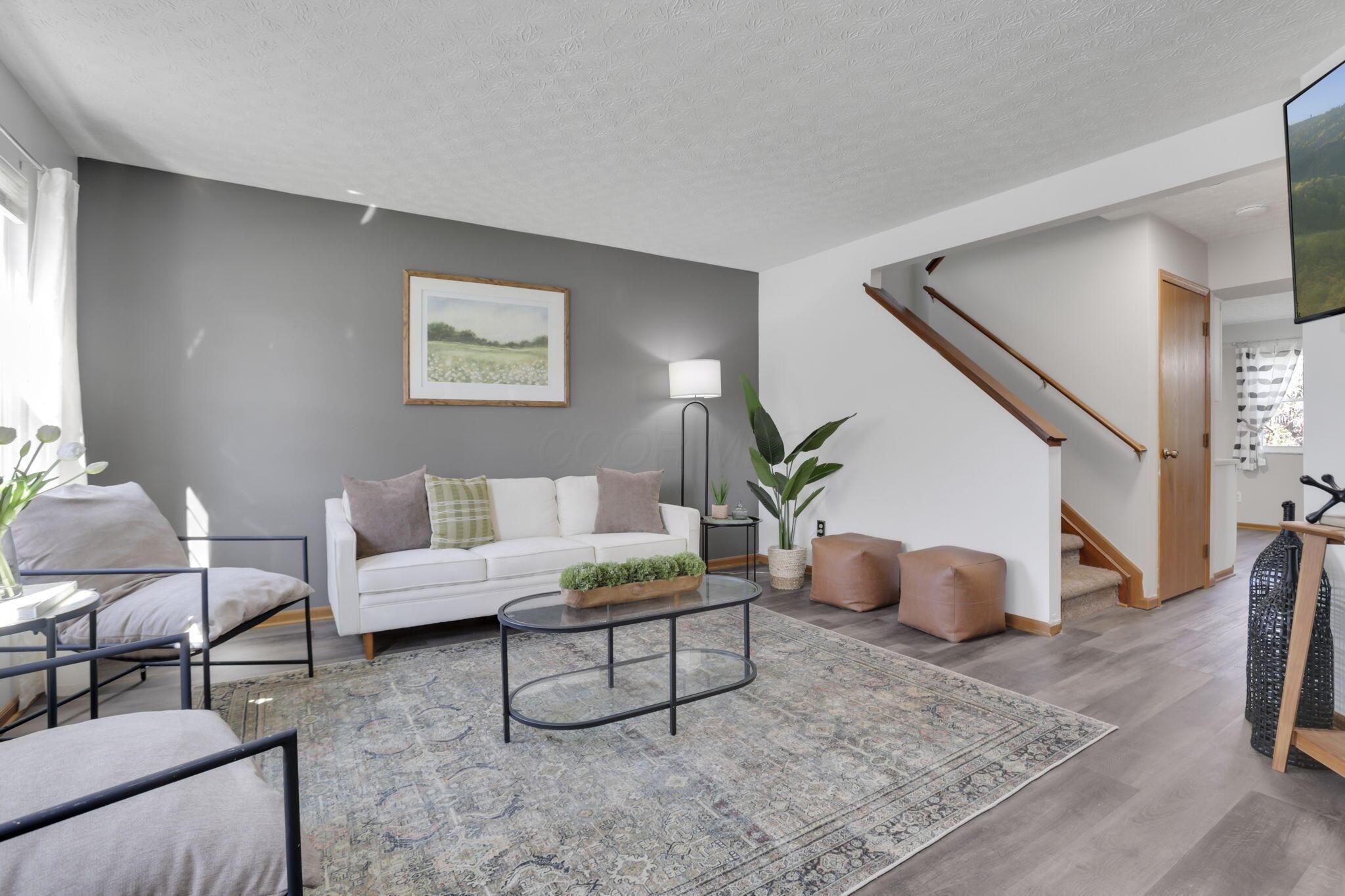 1076 Rendezvous Lane