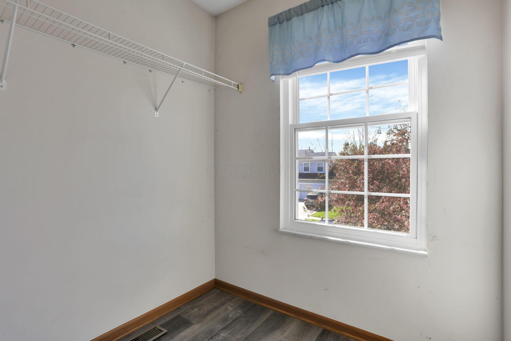 1076 Rendezvous Lane