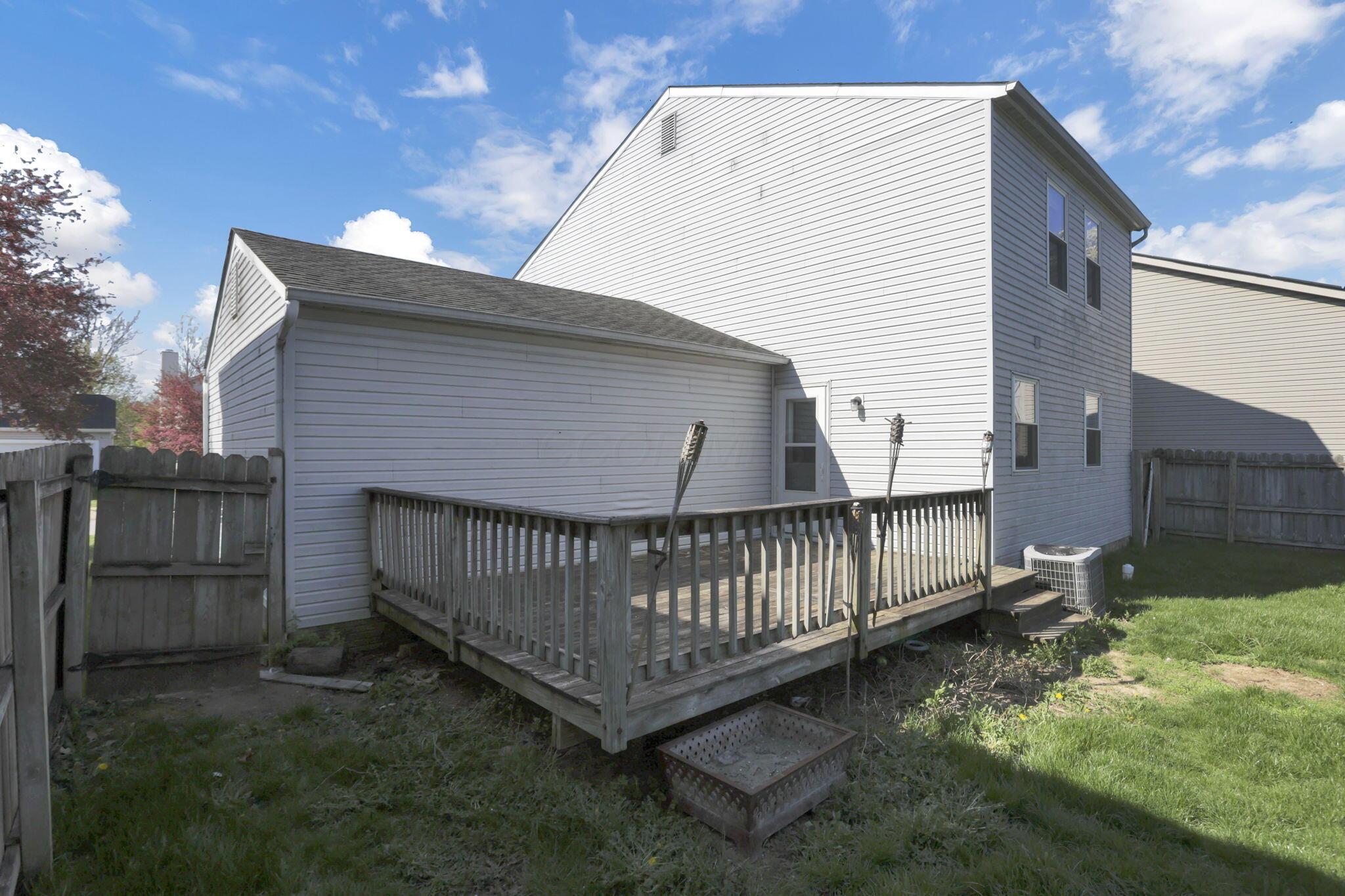 1076 Rendezvous Lane