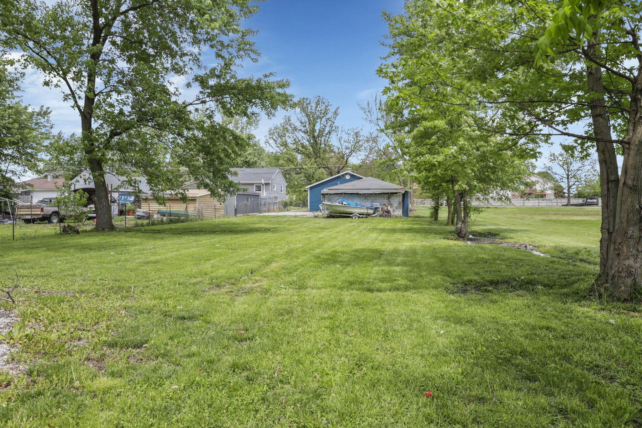 1101 Meadow Lane