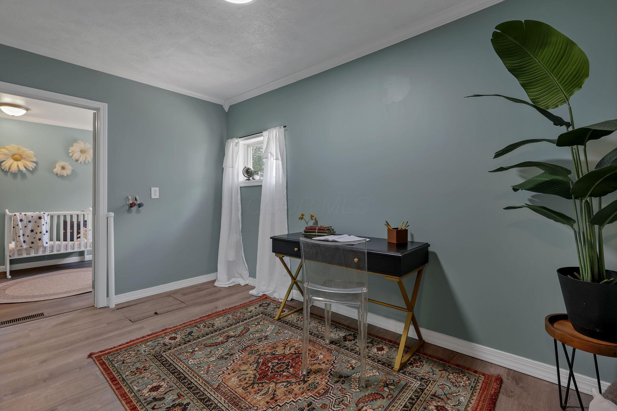 1101 Meadow Lane