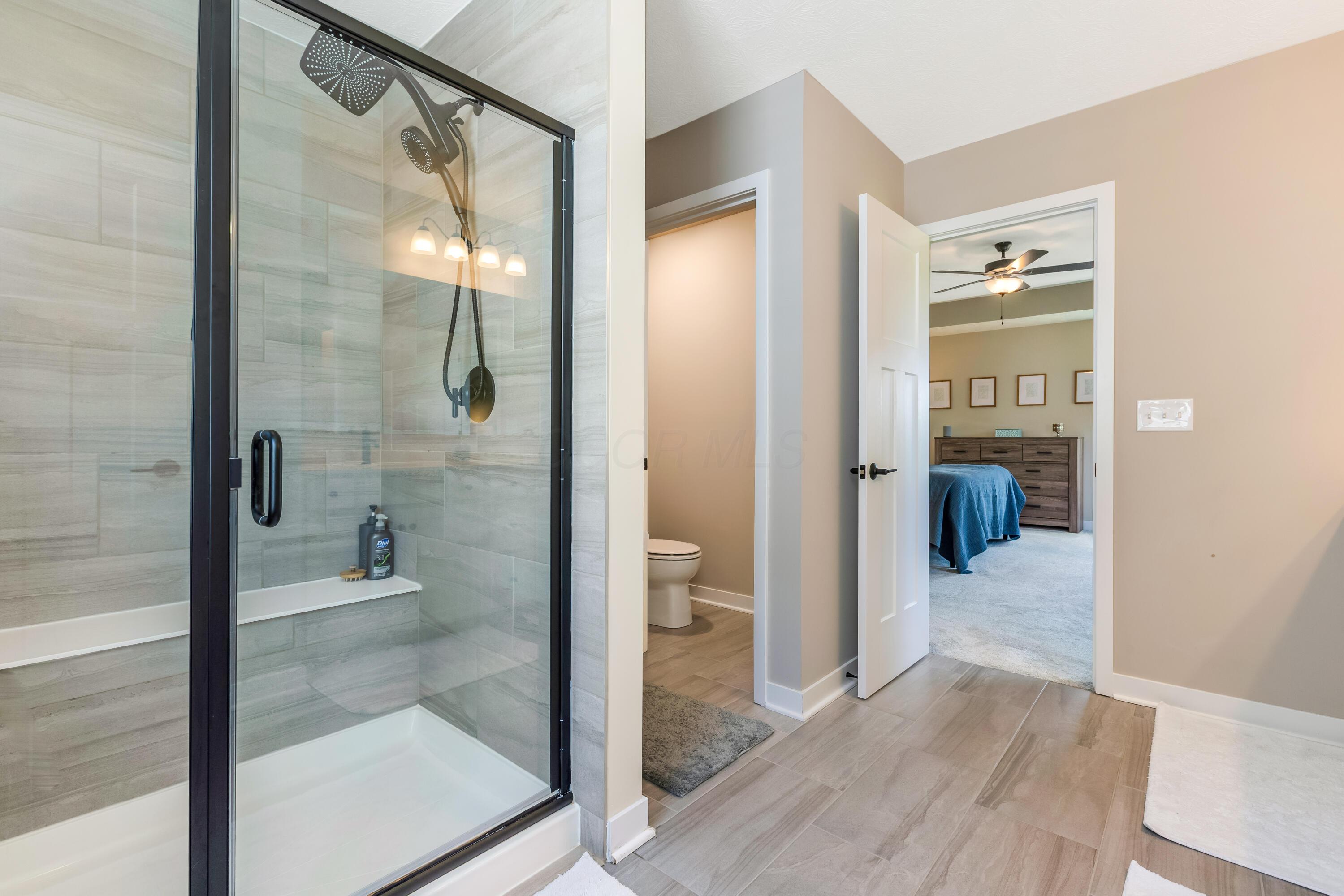 2125 Aerotrain Court N, 1074