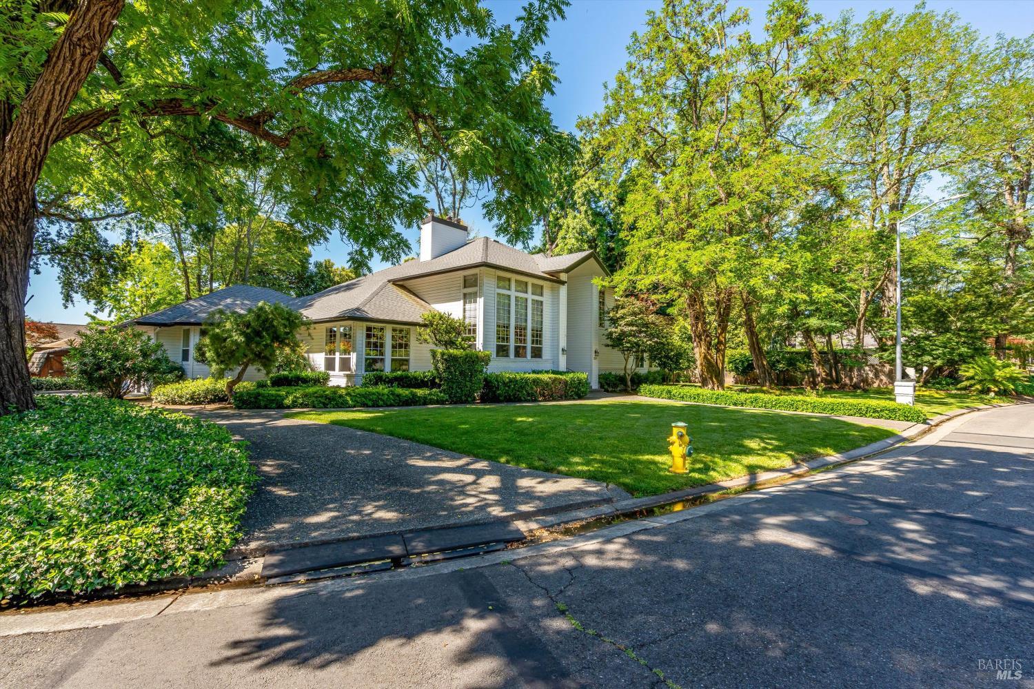 934 Fairway Drive