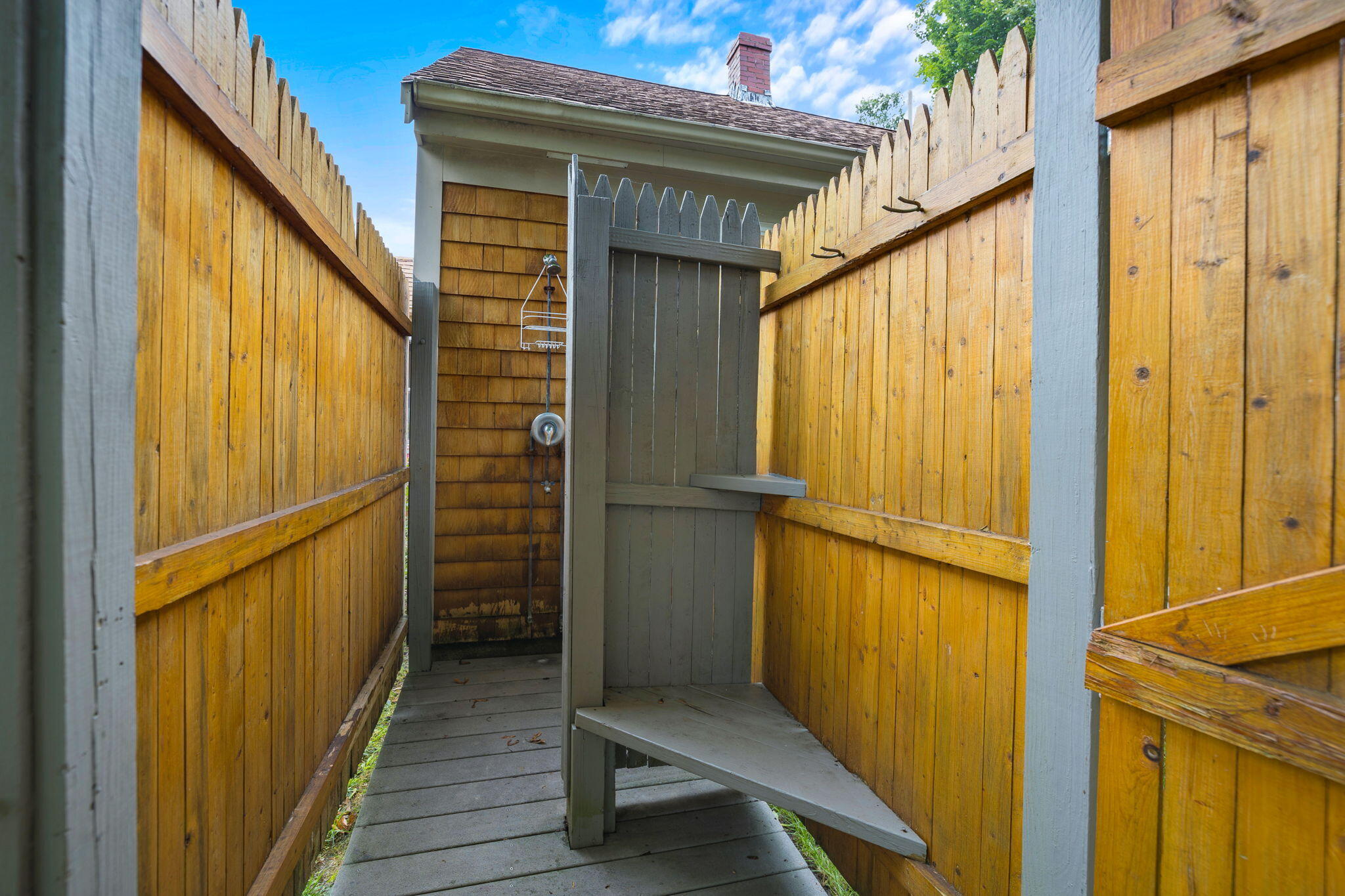 31 GAGES Lane