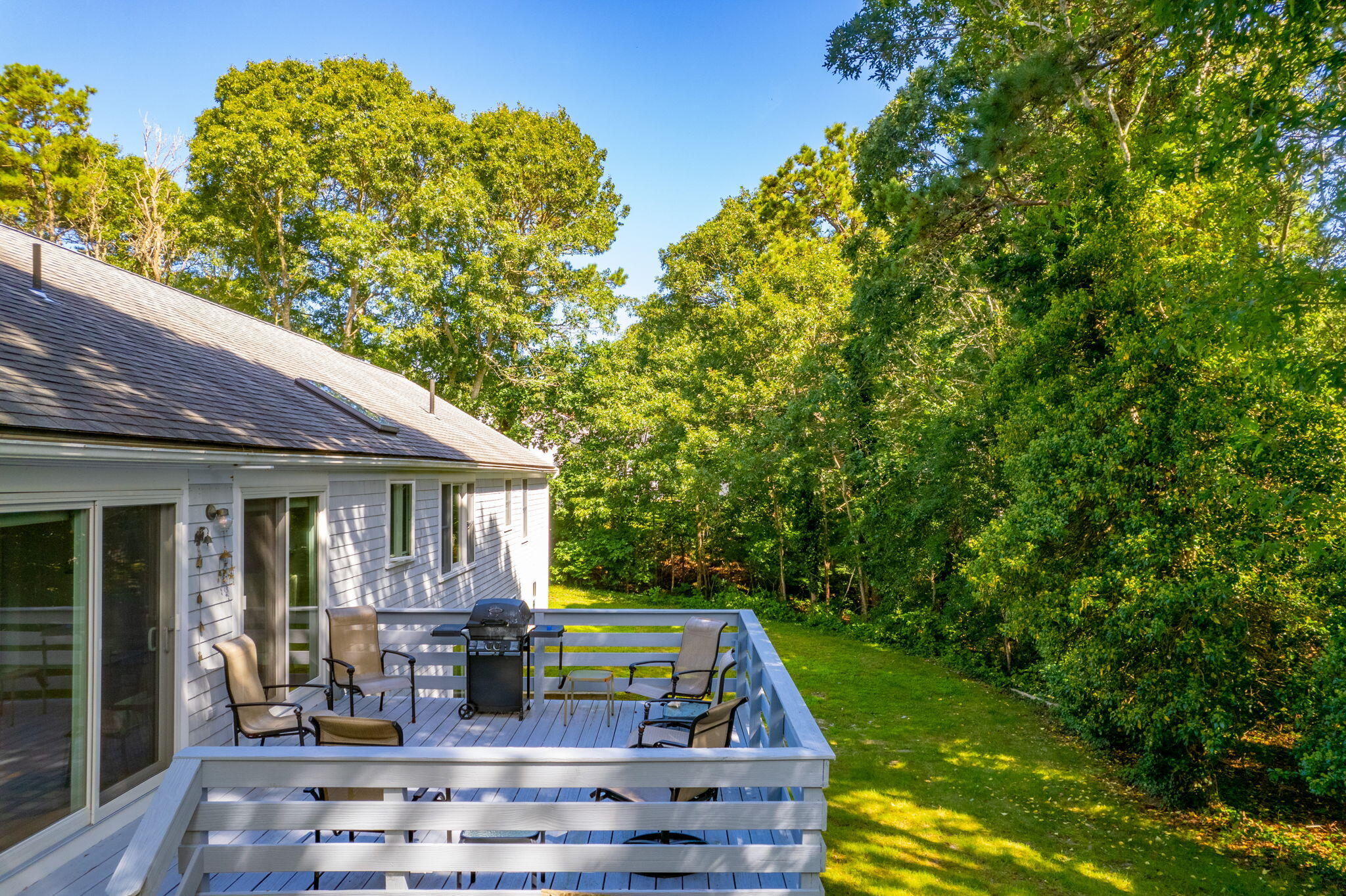 17 WOODCREST Lane