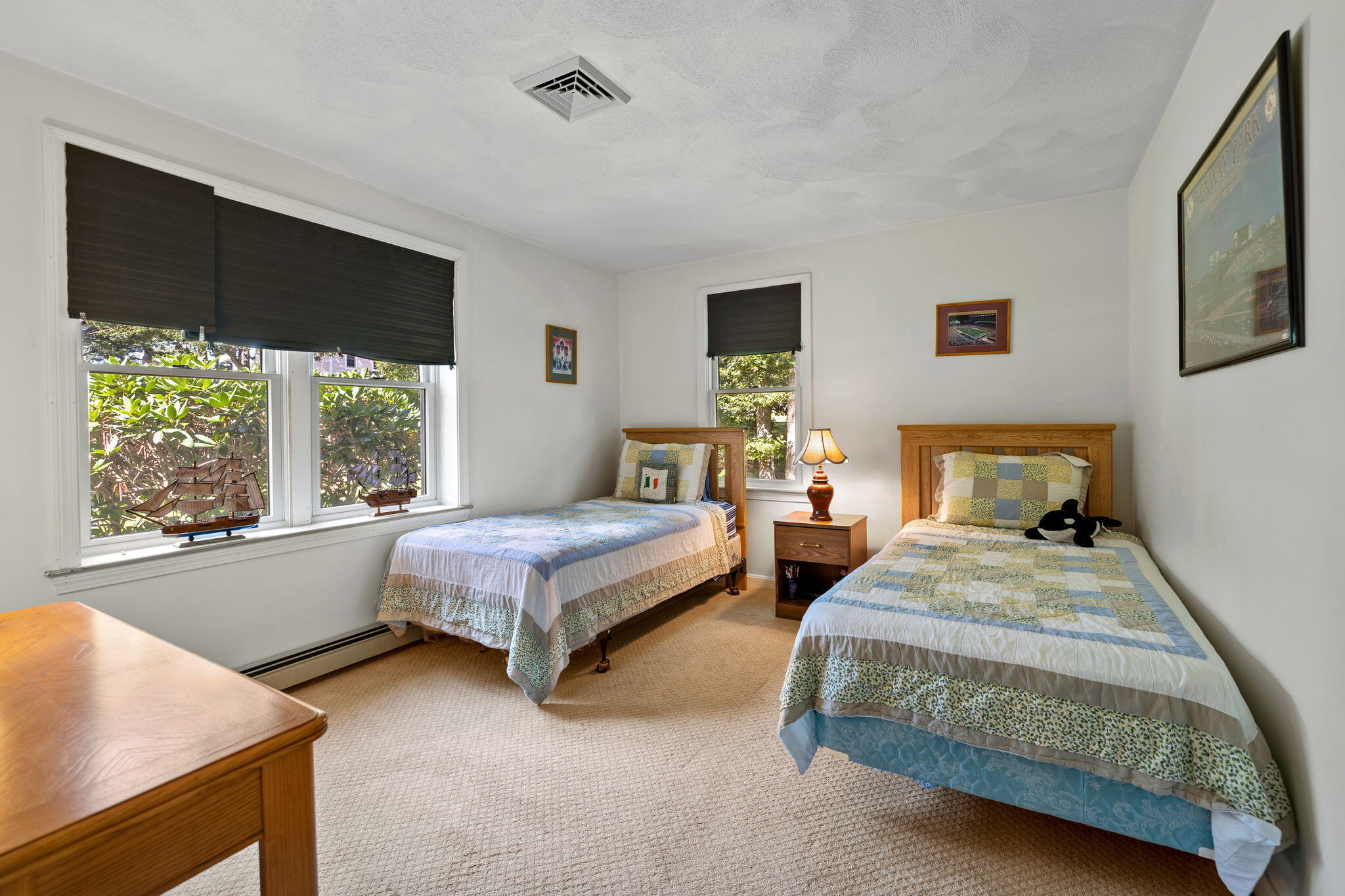 17 WOODCREST Lane