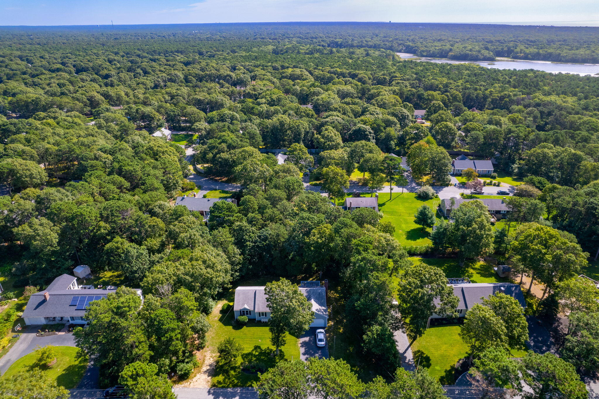 17 WOODCREST Lane