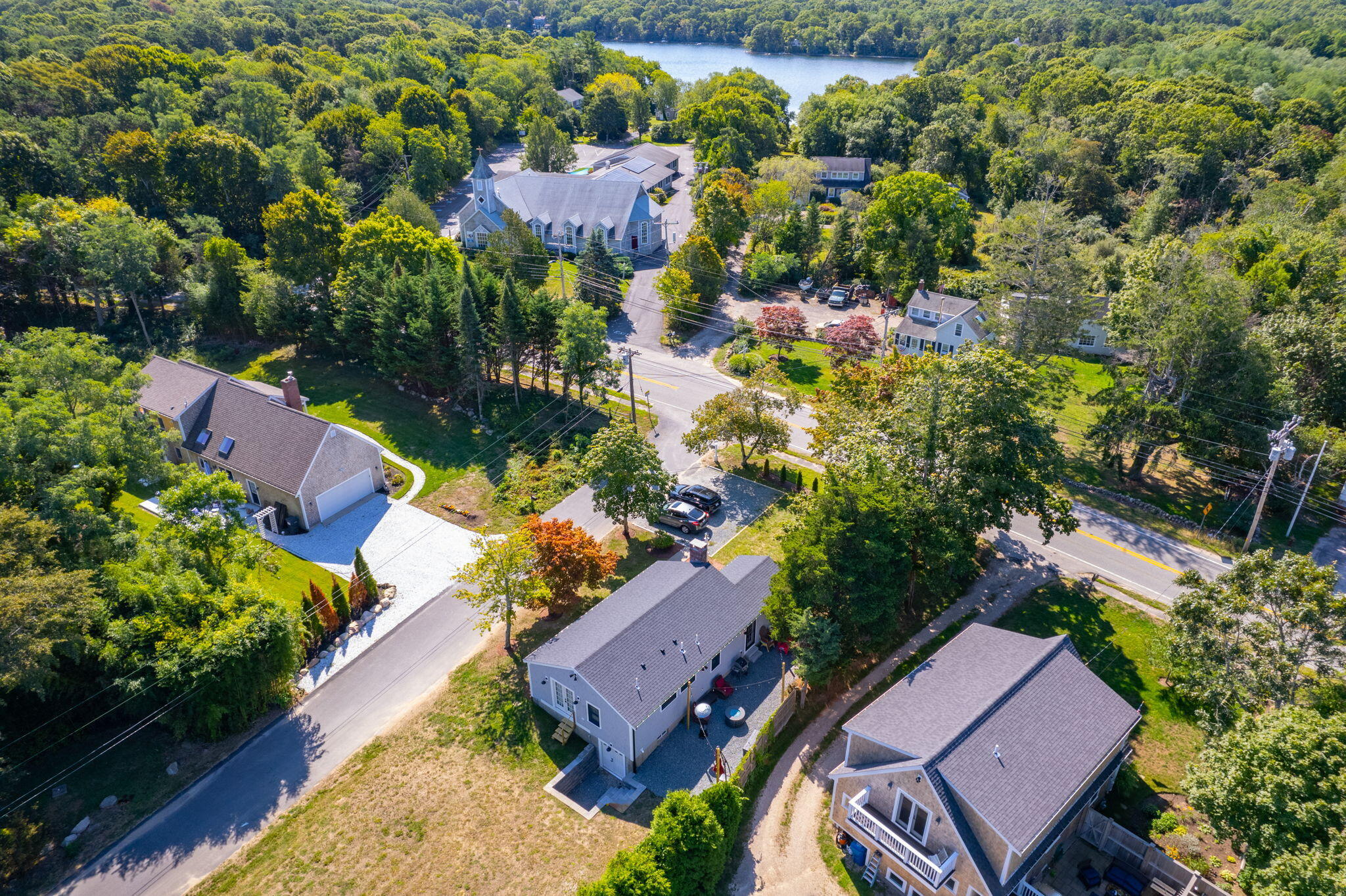 9 Locust Avenue