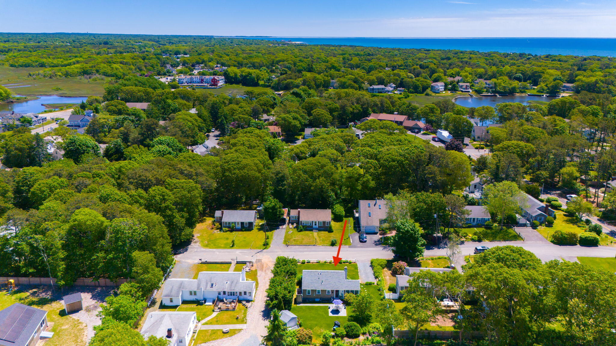 8 BAYBERRY Lane