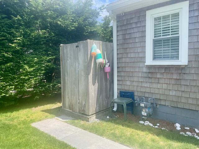 8 BAYBERRY Lane