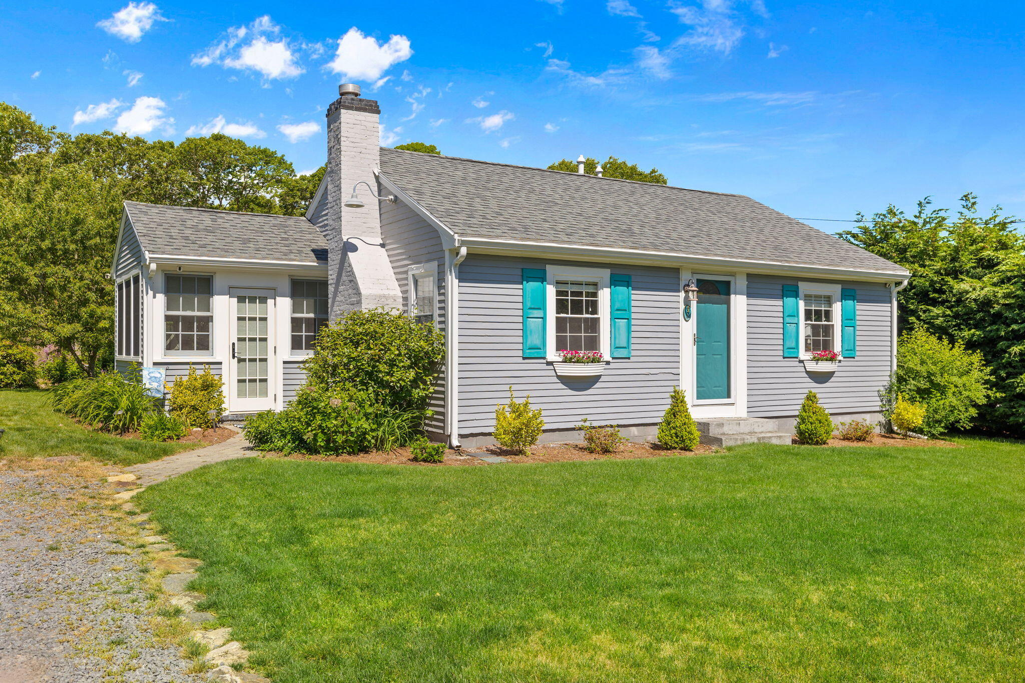 8 BAYBERRY Lane