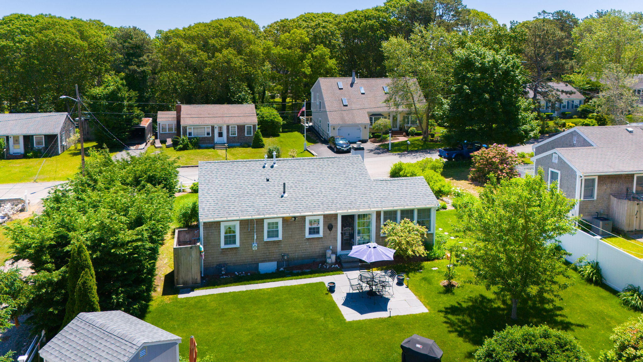 8 BAYBERRY Lane