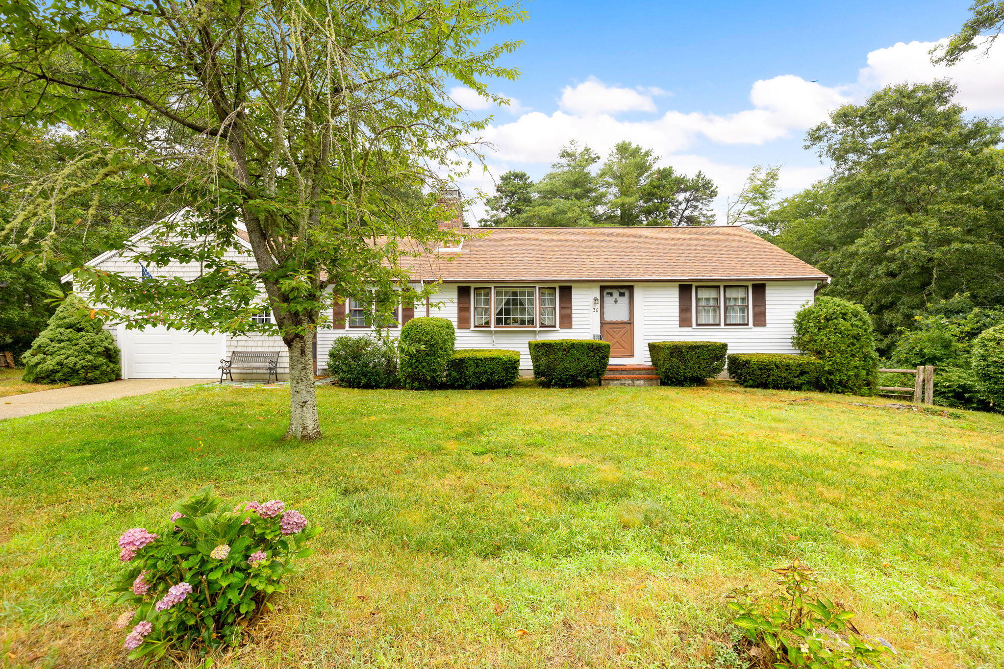 36 LONGFELLOW Drive