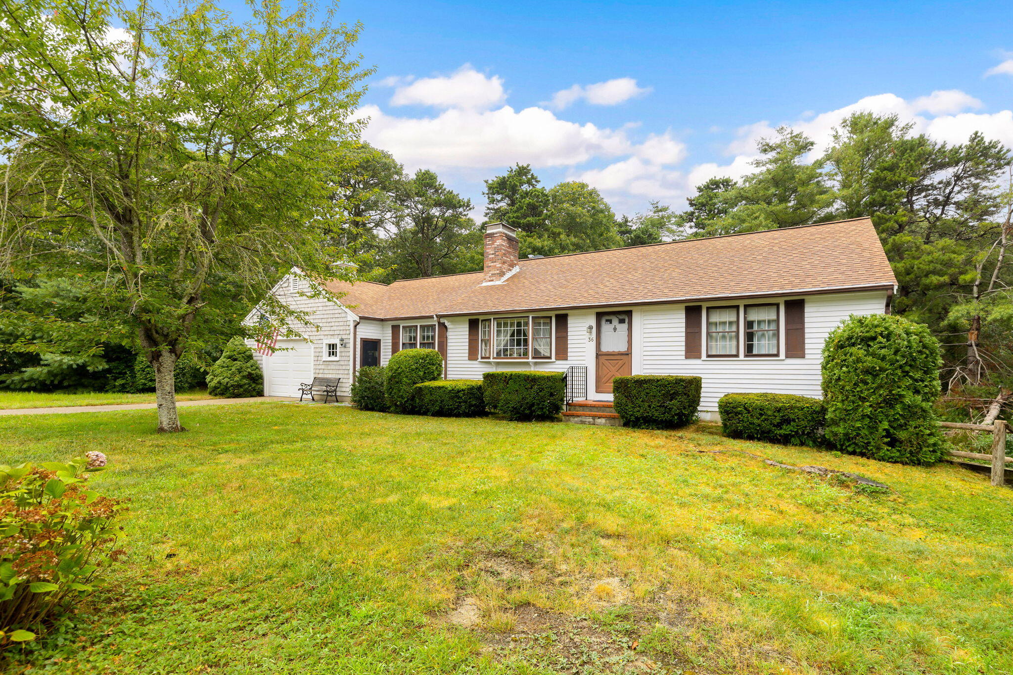 36 LONGFELLOW Drive