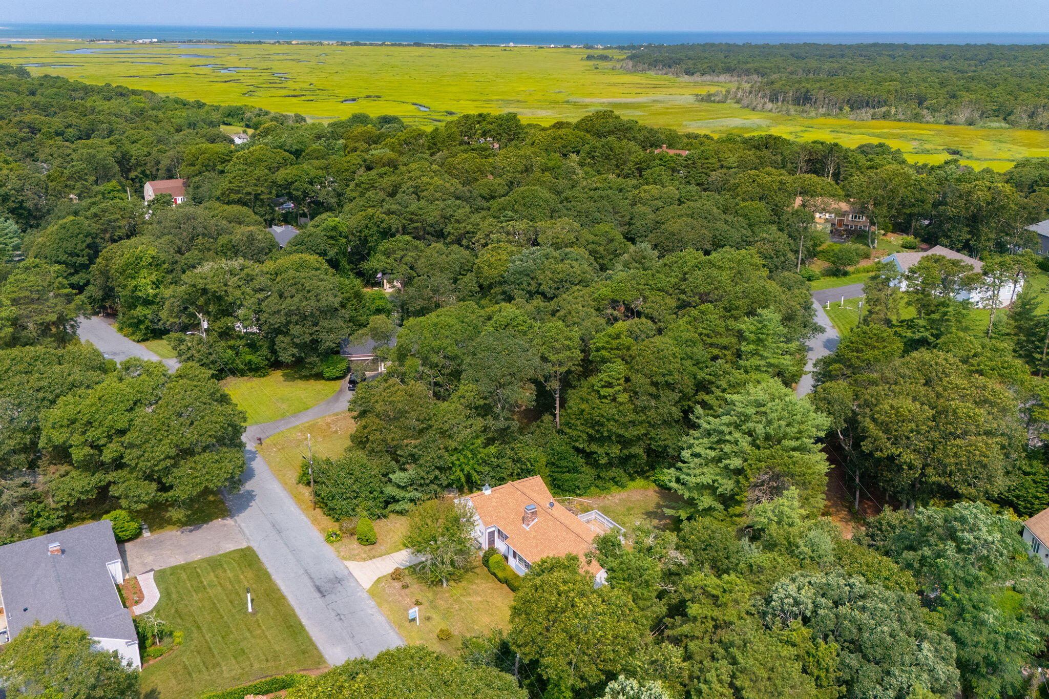 36 LONGFELLOW Drive