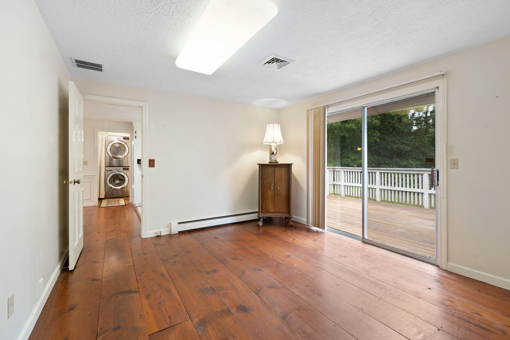 36 LONGFELLOW Drive