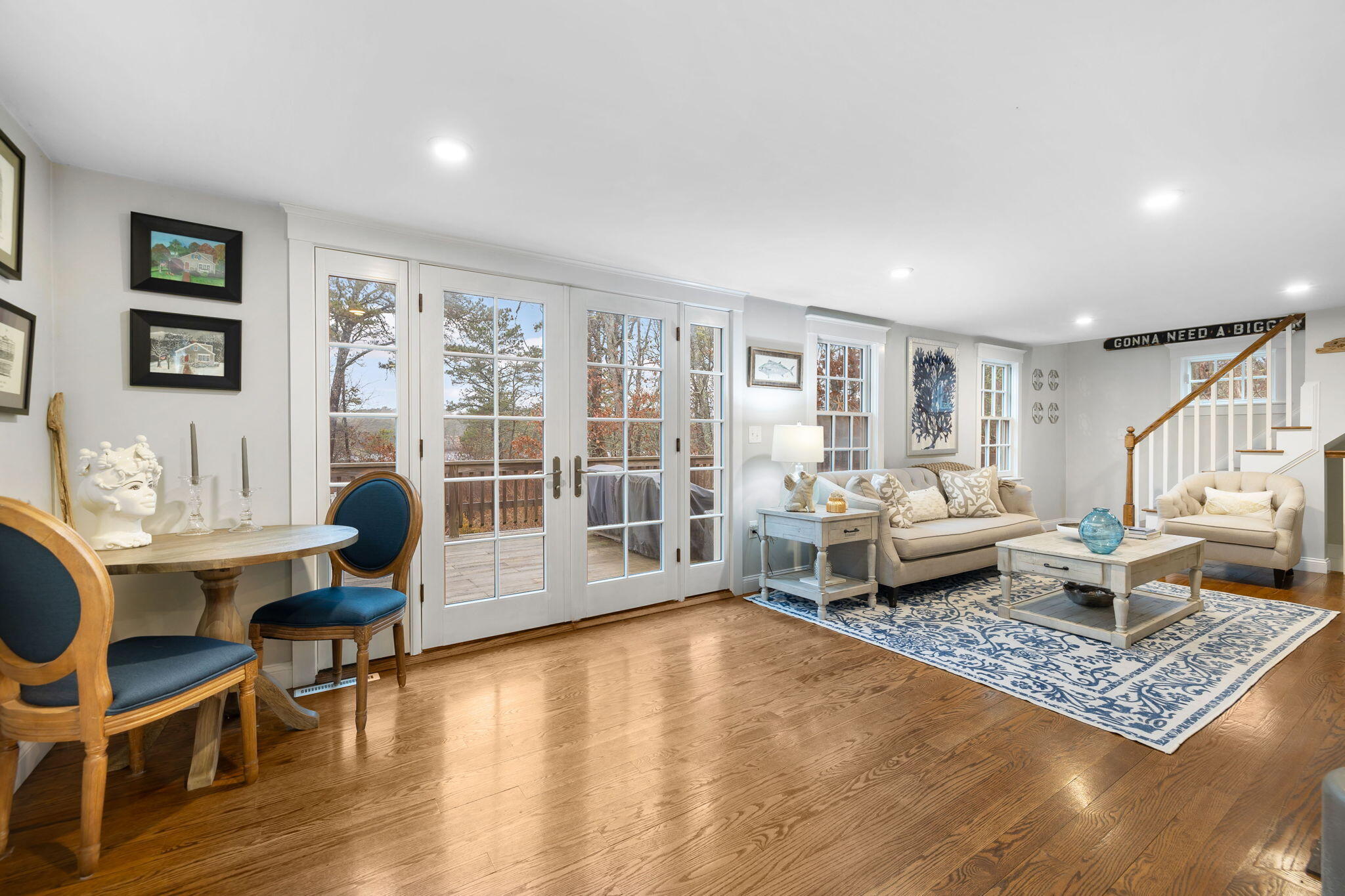 35 LAKEVIEW Drive