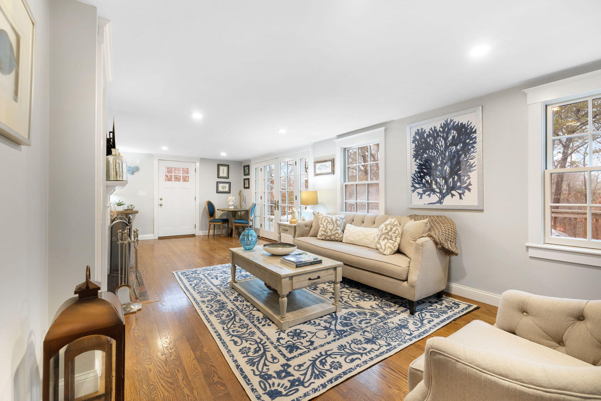 35 LAKEVIEW Drive