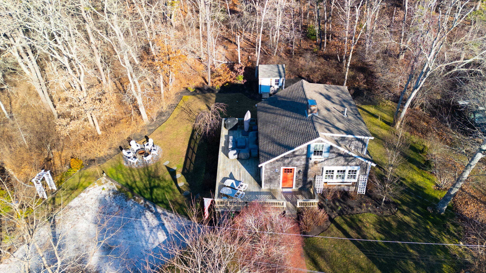 35 LAKEVIEW Drive