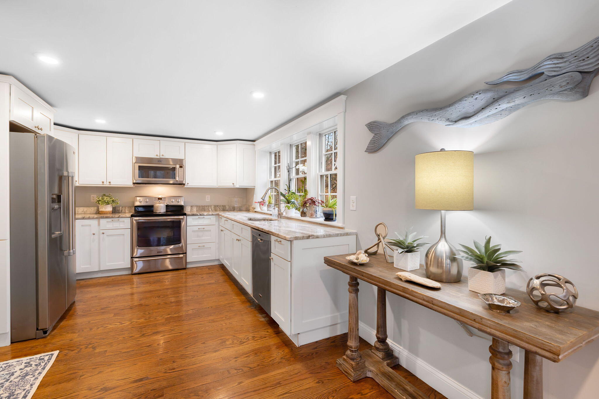 35 LAKEVIEW Drive