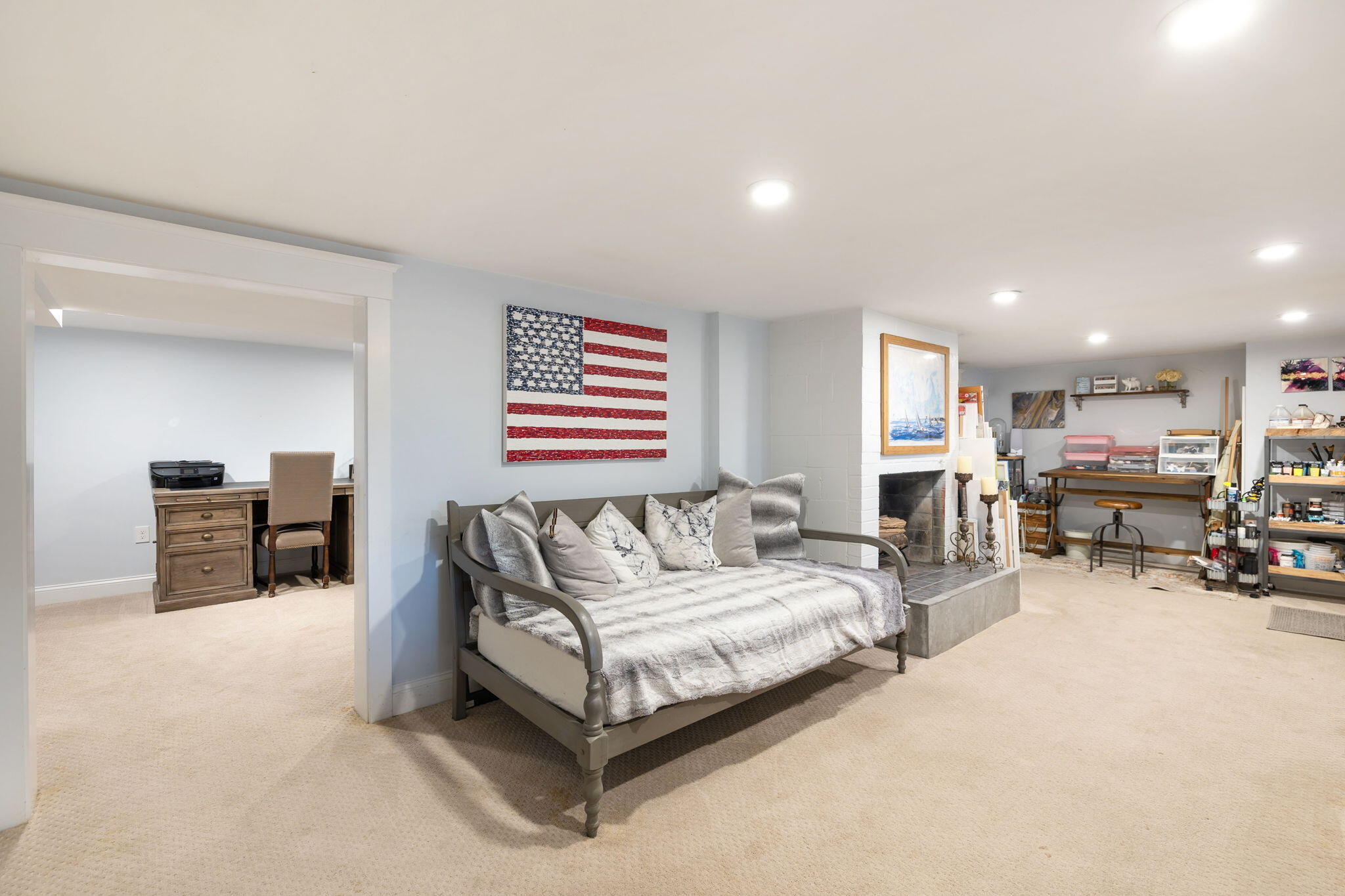 35 LAKEVIEW Drive