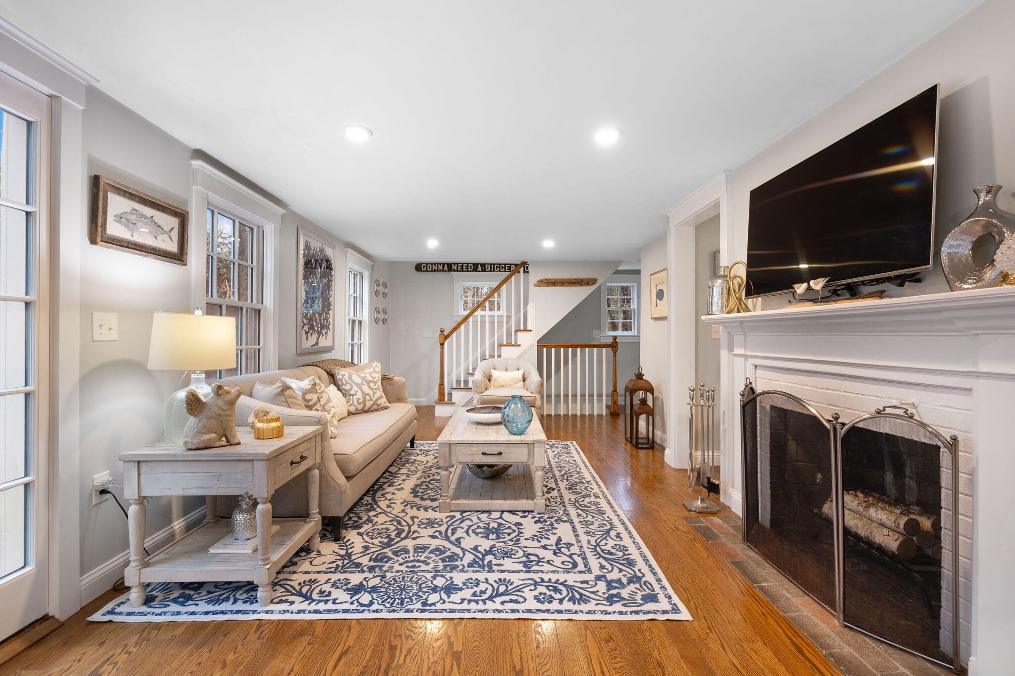 35 LAKEVIEW Drive
