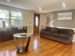 2 Spinning Brook Road