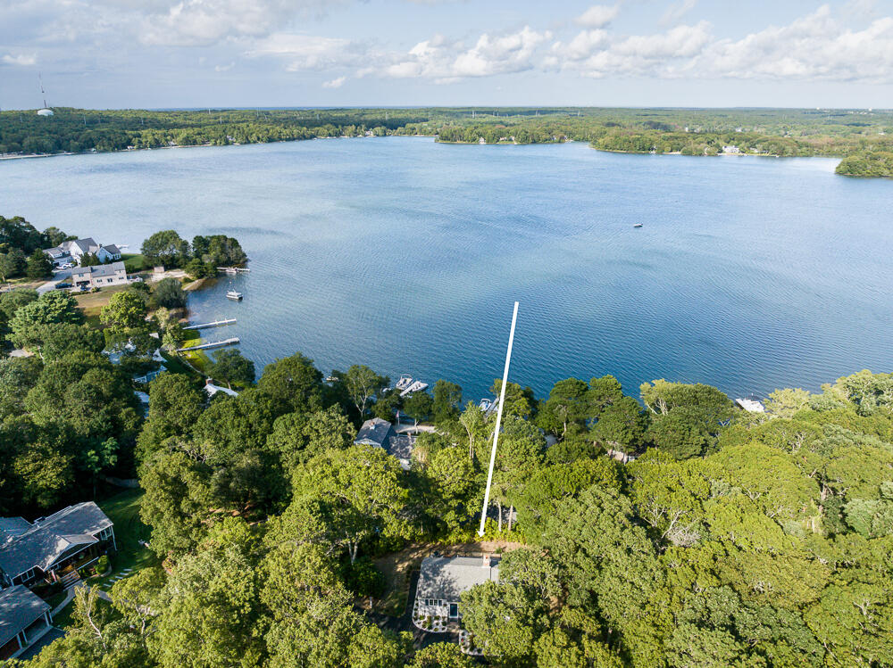 39 Lakewood Drive