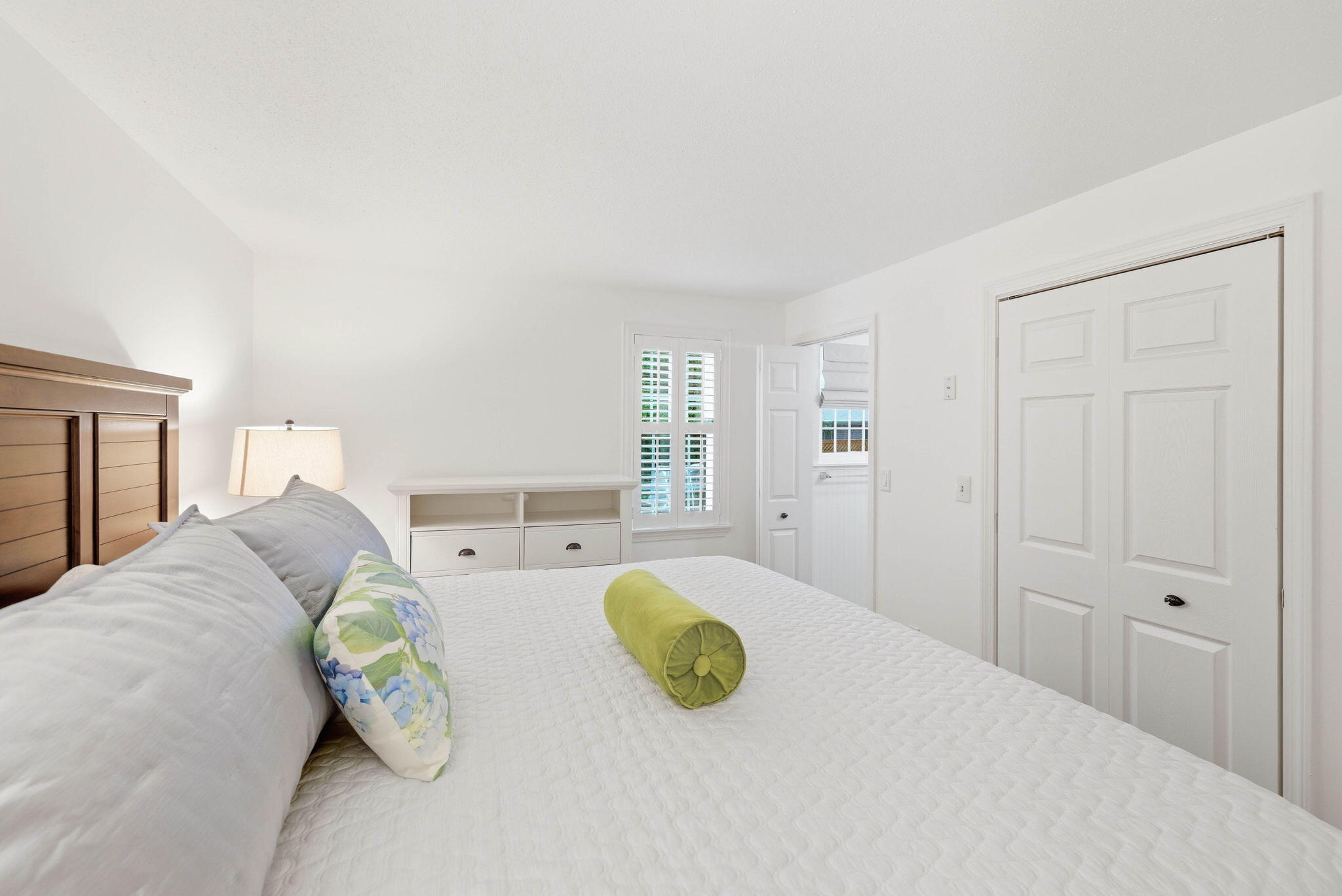 78 SEABOARD Lane