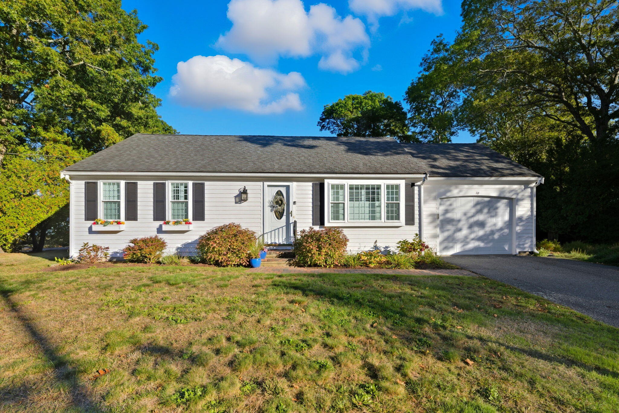 78 SEABOARD Lane