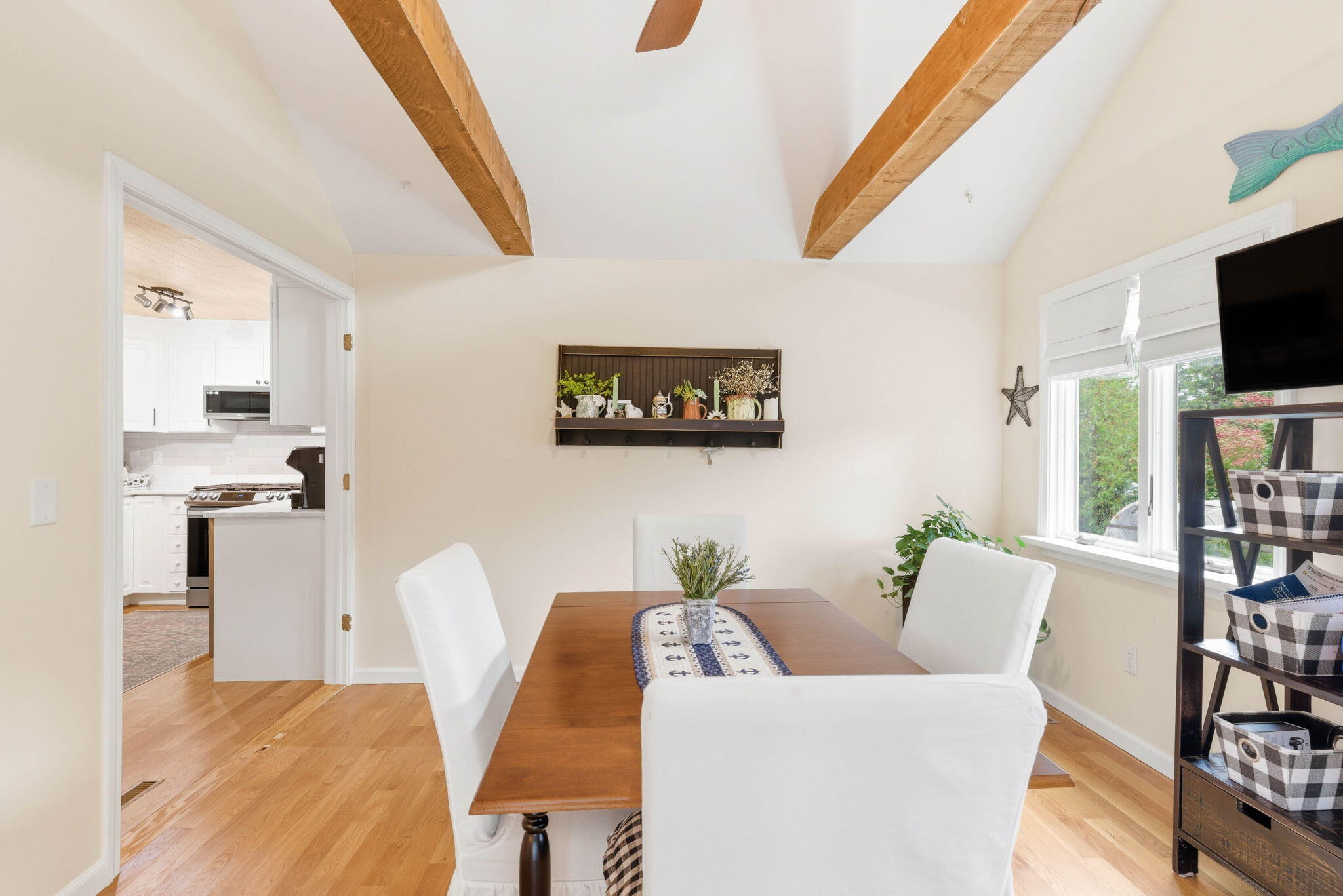 78 SEABOARD Lane