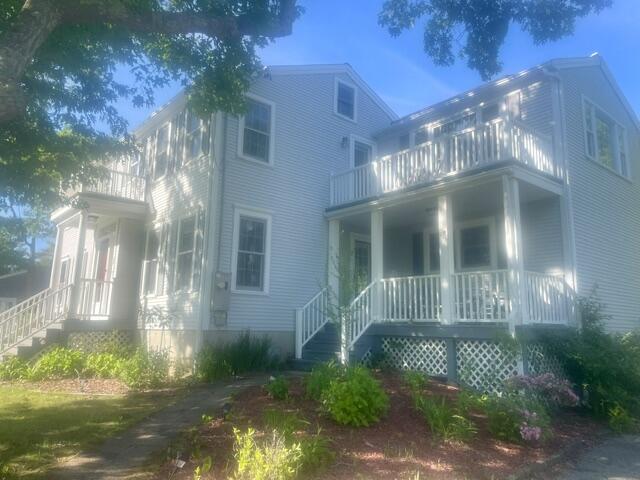 32 NIAGARA Lane