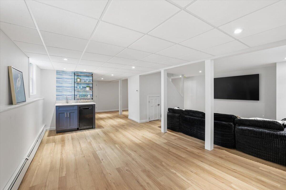 10 Old Colony Way
