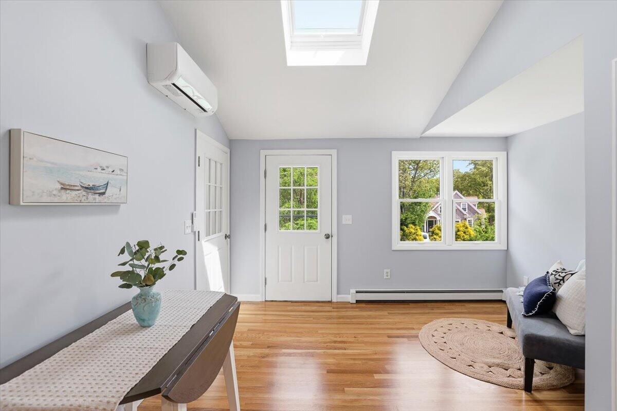10 Old Colony Way