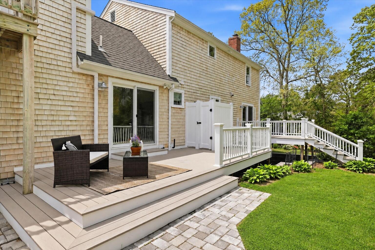 10 Old Colony Way