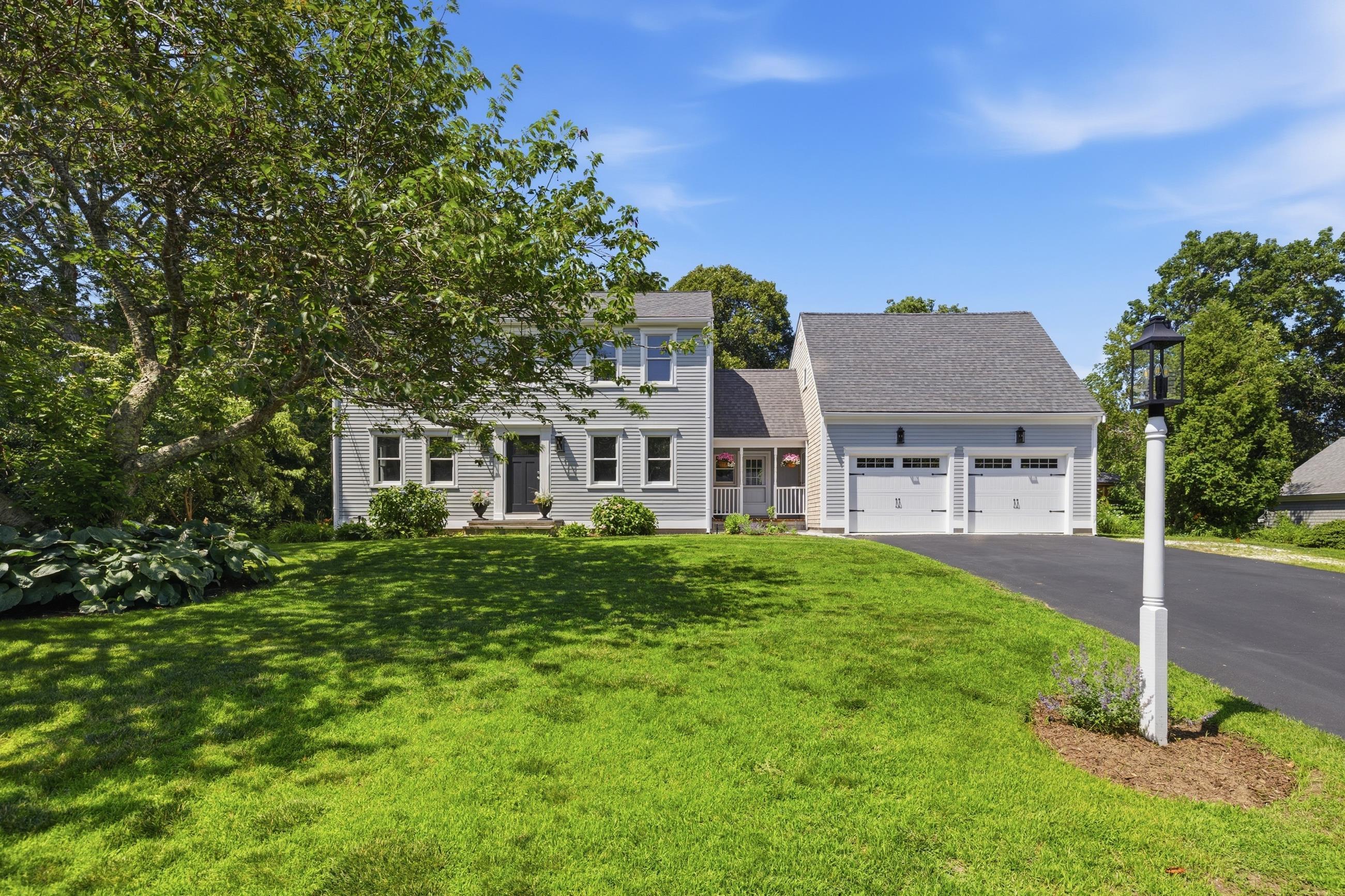 10 OLD COLONY Way