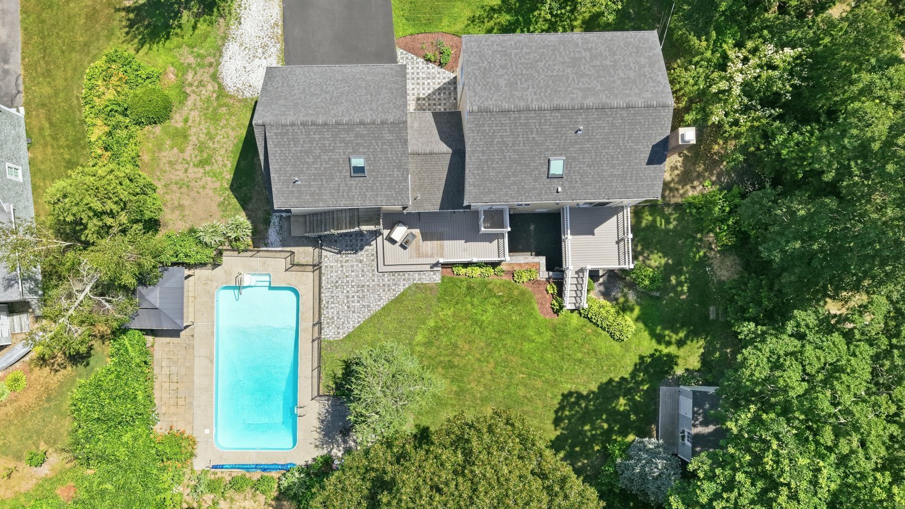 10 OLD COLONY Way