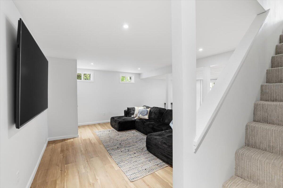 10 OLD COLONY Way