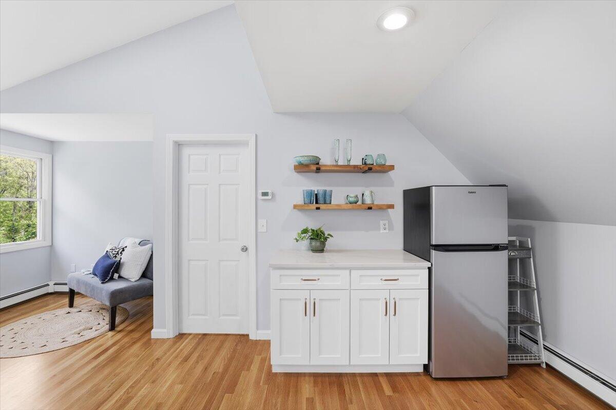 10 OLD COLONY Way