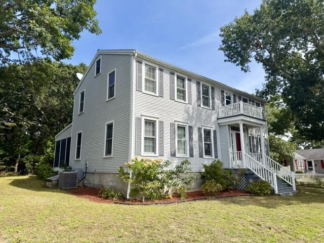 32 NIAGARA Lane