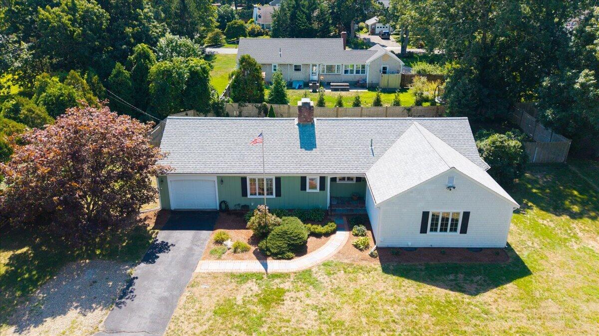 11 KIT CARSON Way