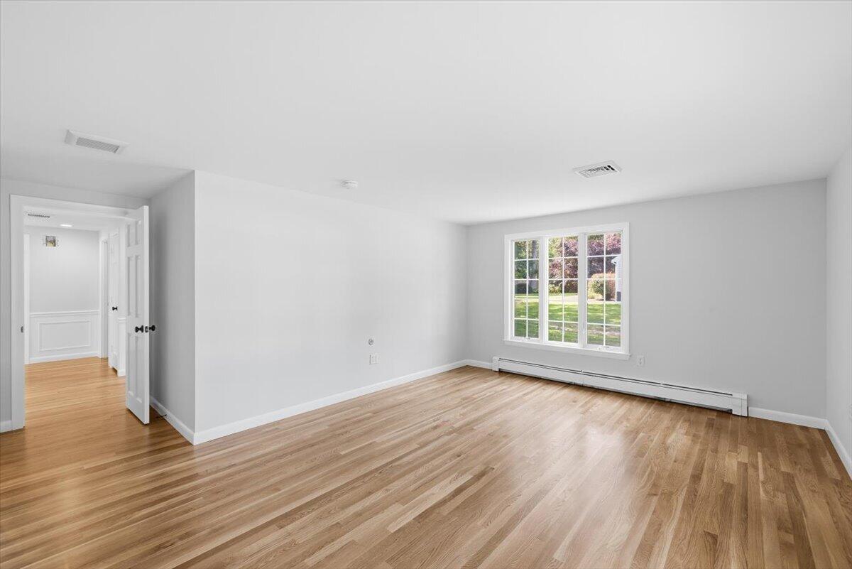 11 KIT CARSON Way